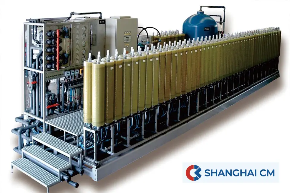 A close-up diagram showing the internal structure of a DTRO module compared to a standard RO membrane