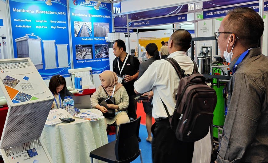 Exhibition moment 6